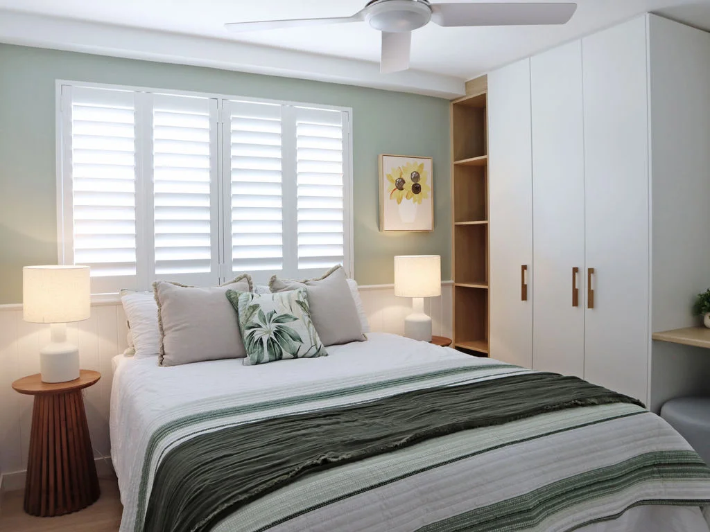 Walk-in robe installation